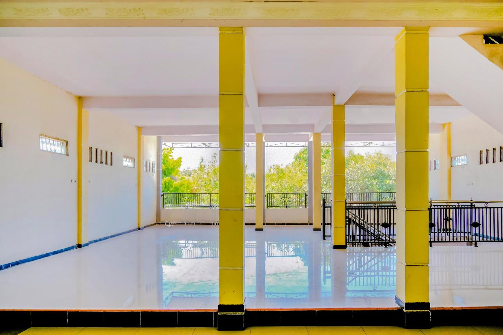 קדירי Super Oyo 1759 Family Residence מראה חיצוני תמונה